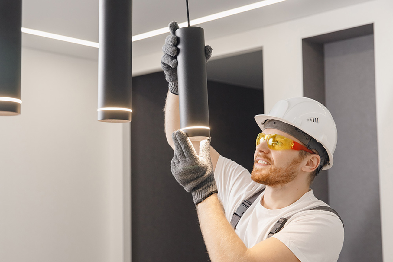 Licht & Leuchten bei Schwäbischer Industrie- und Elektroservice in Ehingen