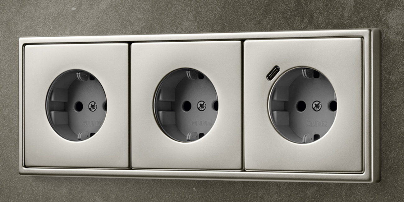 SCHUKO® Steckdosen mit USB bei Schwäbischer Industrie- und Elektroservice in Ehingen